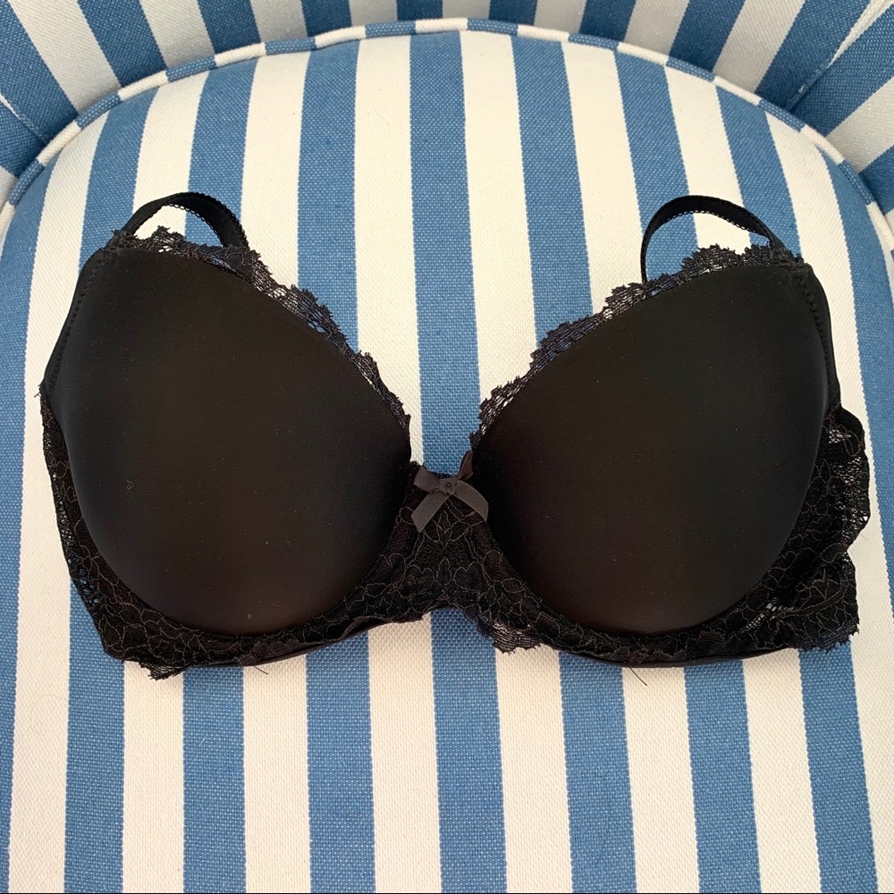 Victoria’s Secret Black Lace Bra